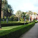 Casa Maximo En Con Patio Y Aparcamiento Dom wakacyjny *