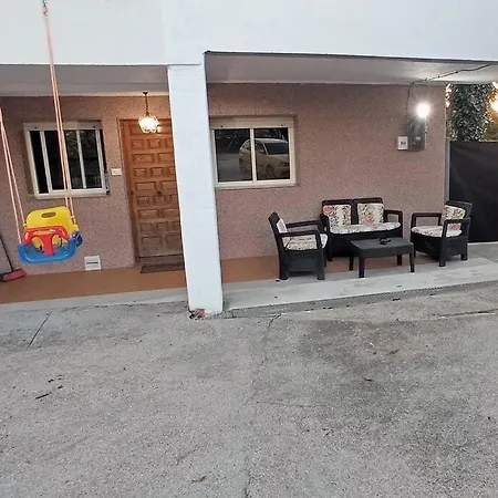 Casa Maximo En Con Patio Y Aparcamiento * Βίγκο